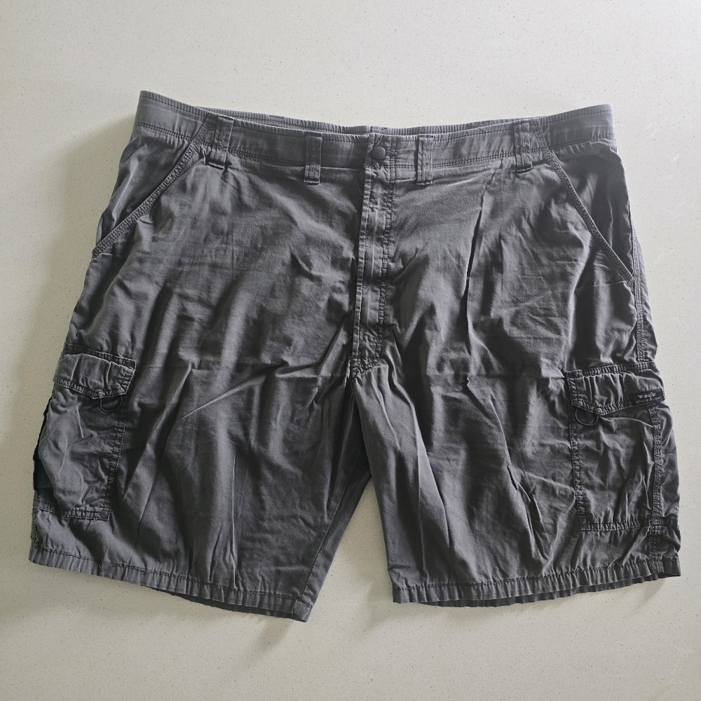 Wrangler Men's Cargo Shorts - Dark Gray Size 46